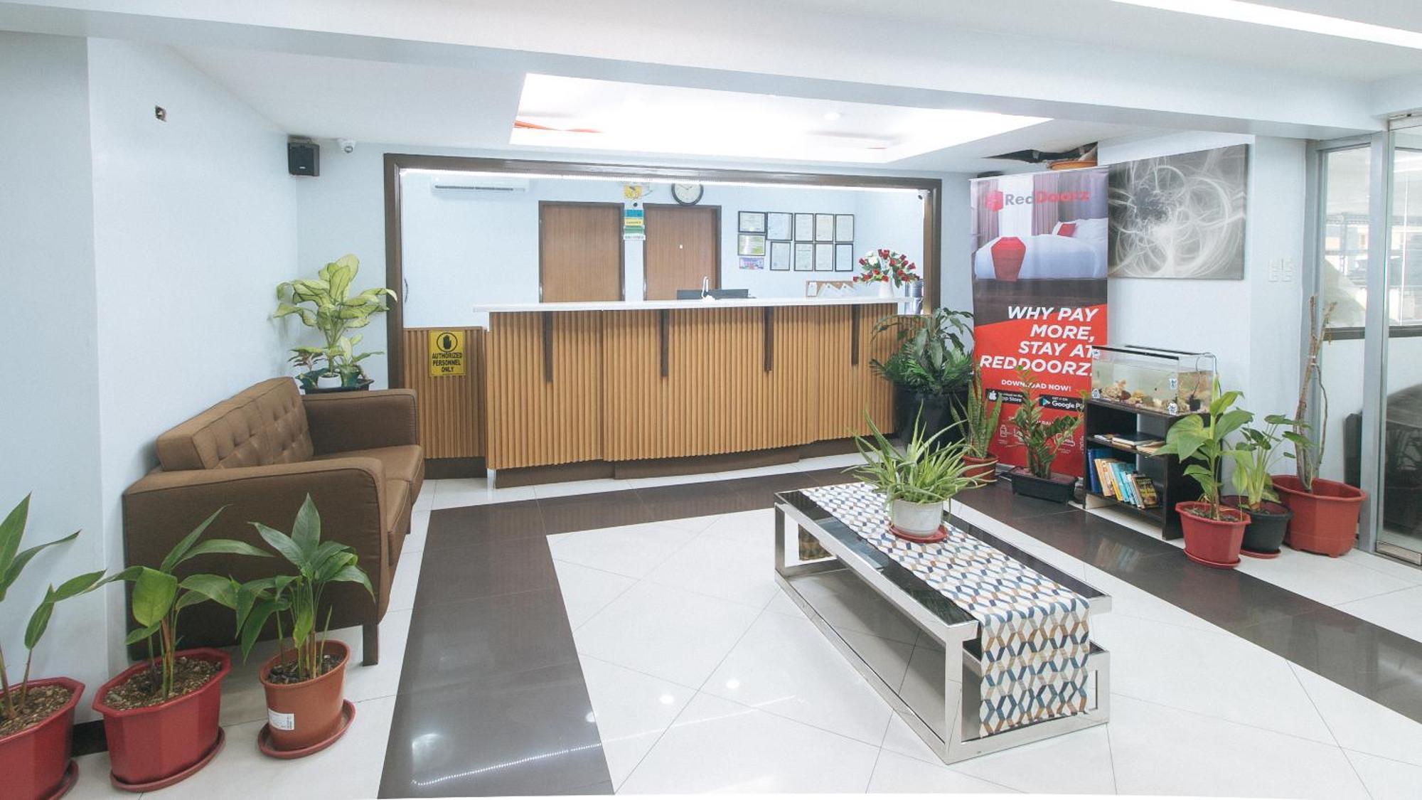 Reddoorz At Bp International Powerhouse Inc Near Sm Manila Hotel Ngoại thất bức ảnh