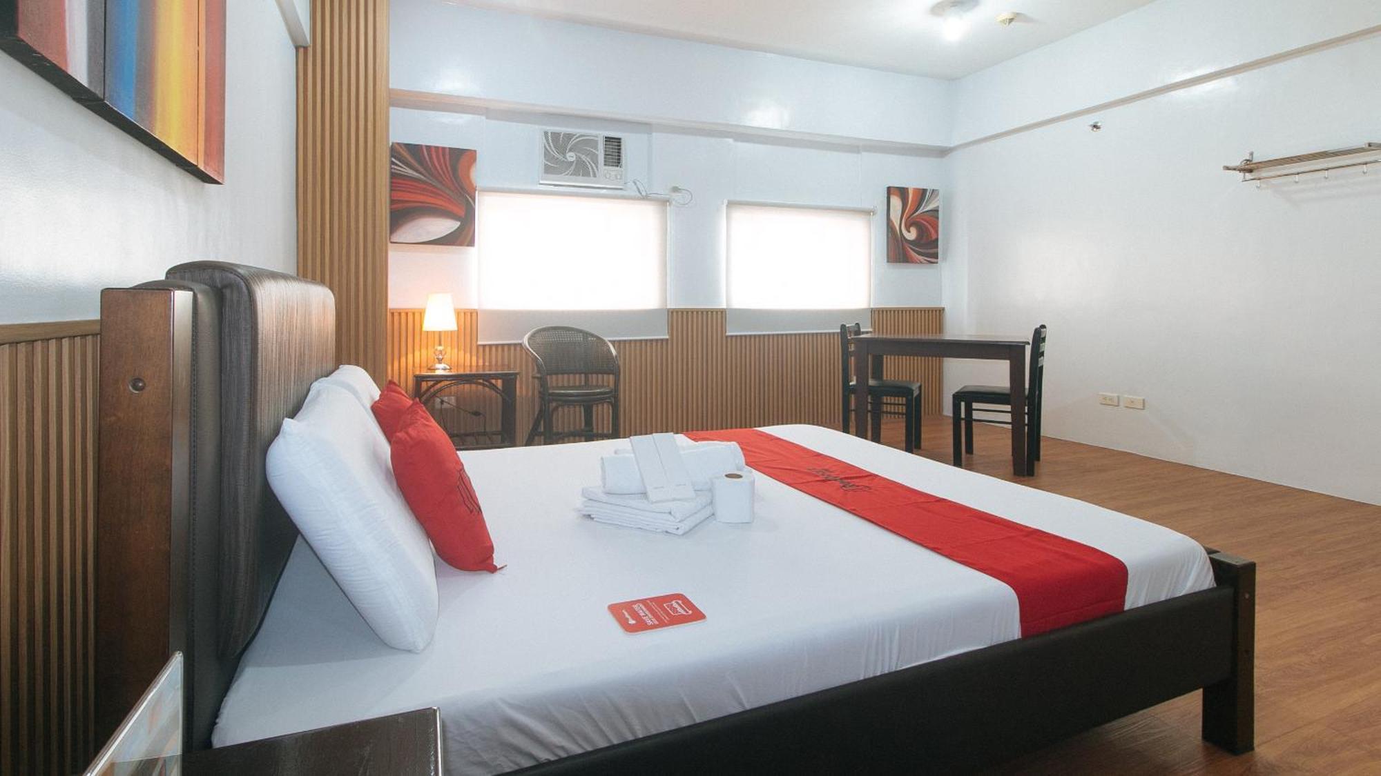Reddoorz At Bp International Powerhouse Inc Near Sm Manila Hotel Ngoại thất bức ảnh